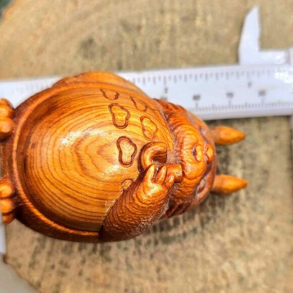 Nature Wood Carved Totora Decor Figure - Picture 2 of 10